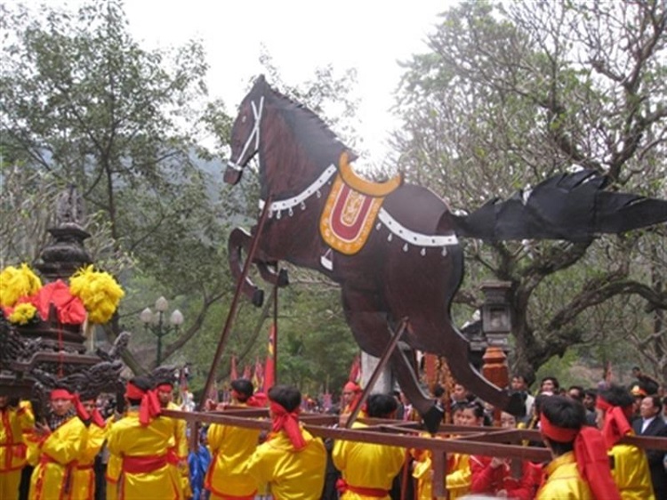 Lễ hội đền Gióng