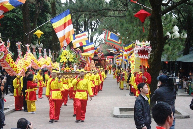 Lễ hội xuân tại Côn Sơn