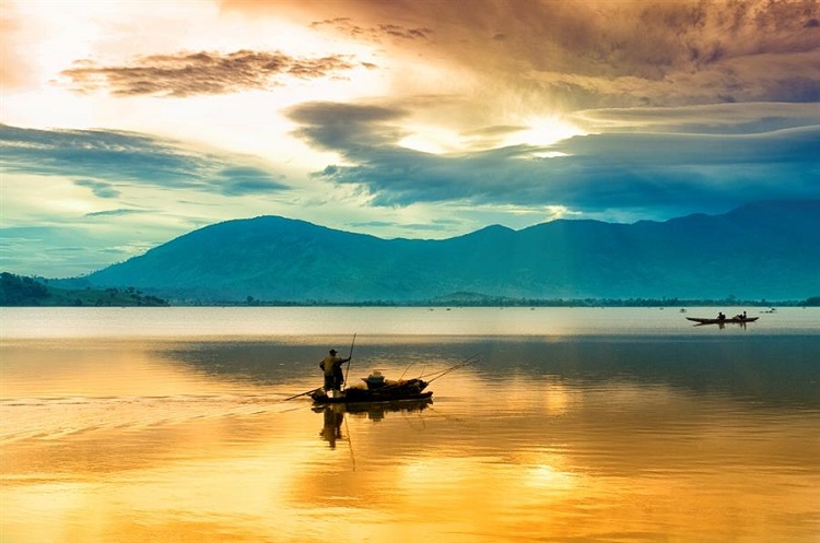 Hồ Lak, Buôn Mê Thuột