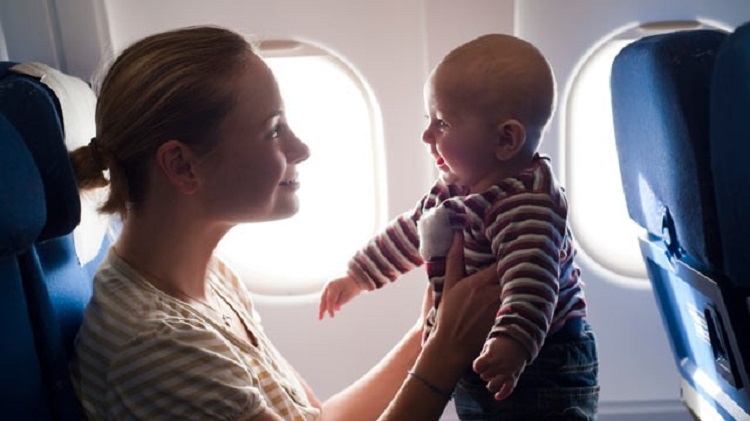 Dưới đây Du Lịch Đại Dương xin đưa ra một số lưu ý khi đi cùng em bé trên các chuyến bay của hãng Jetstar Pacific, các bạn có thể tham khảo: