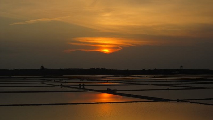 Đảo Thiềng Liềng, Cần Giờ - cách trung tâm Sài Gòn 70 km