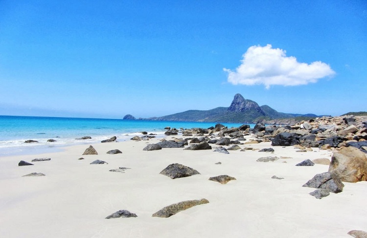 đặt vé máy bay giá rẻ đi côn đảo