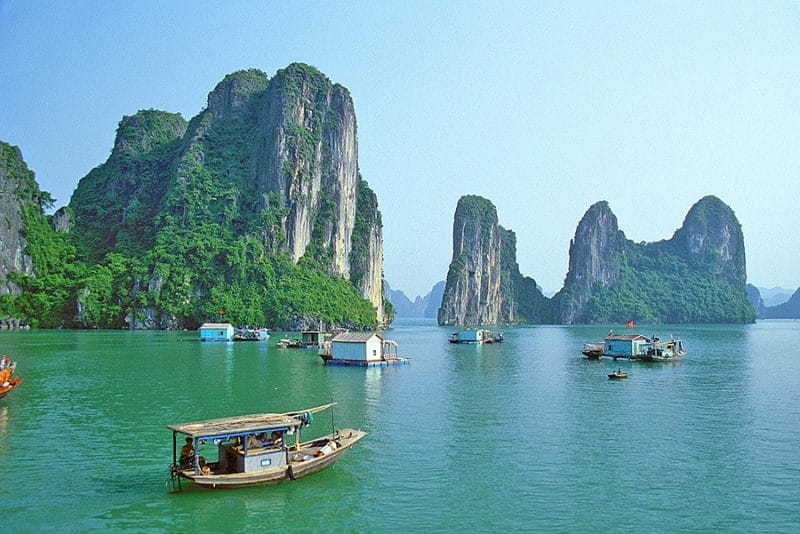 10 cảnh quan thiên nhiên đẹp nhất Việt Nam