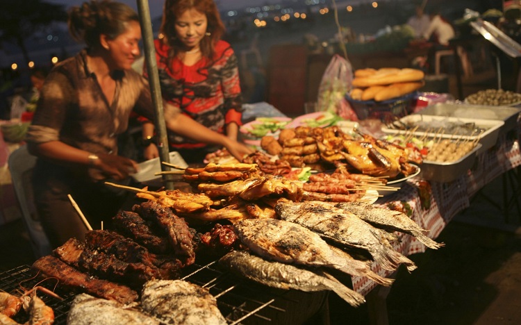 Món ăn Lào tươi ngon, phù hợp khẩu vị người Việt