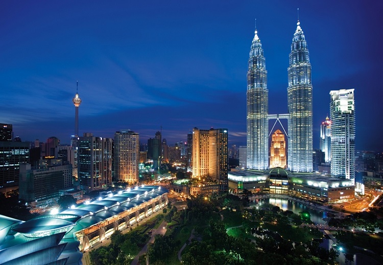 Tòa tháp đôi nổi tiếng tại Malaysia 