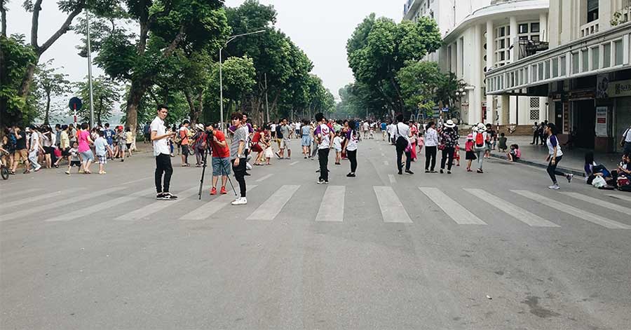 Phố đi bộ tại Hà Nội