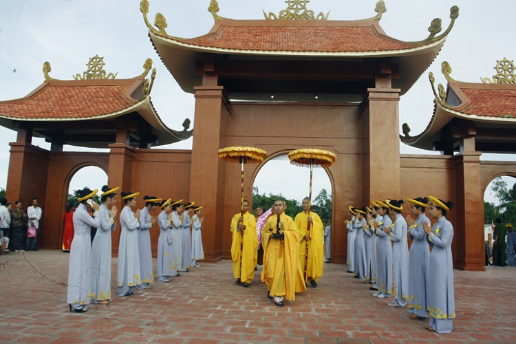 Thiền viện trúc lâm Phương Nam - huyện Phong Điền, thành phố Cần Thơ