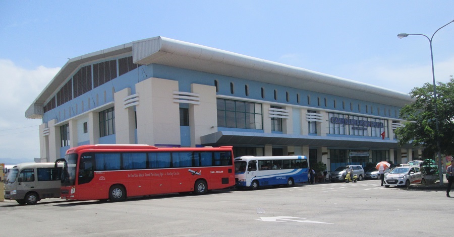 Có nhiều phương tiện giao thông để bạn lựa chọn tại sân bay Chu Lai