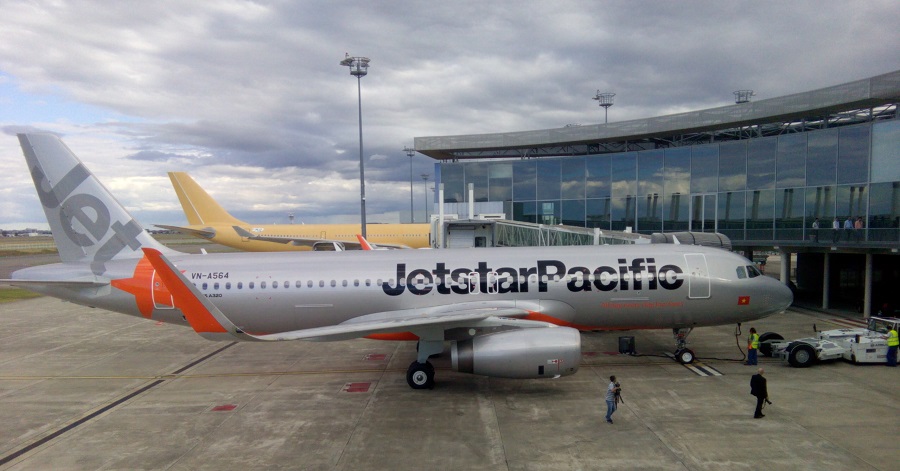 Tình hình hủy chuyến bay của Jetstar do ảnh hưởng của bão số 16 sẽ được thông báo sau