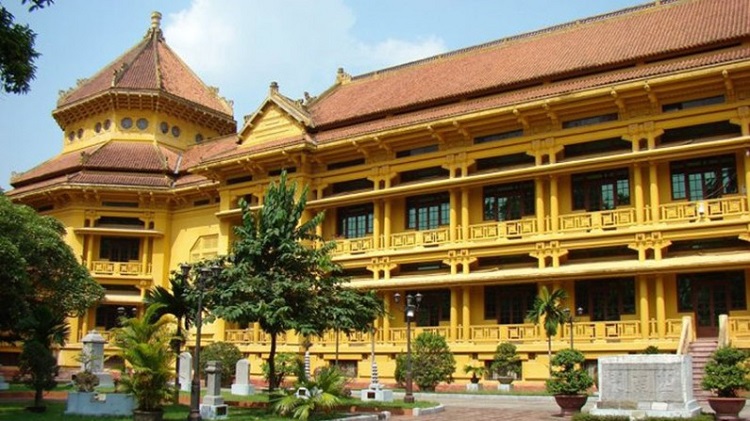 Công trình kiến trúc thứ mười: Bảo tàng Lịch sử Việt Nam