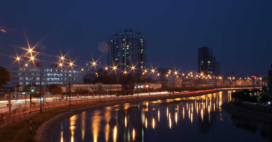 Thành phố Sài Gòn về đêm