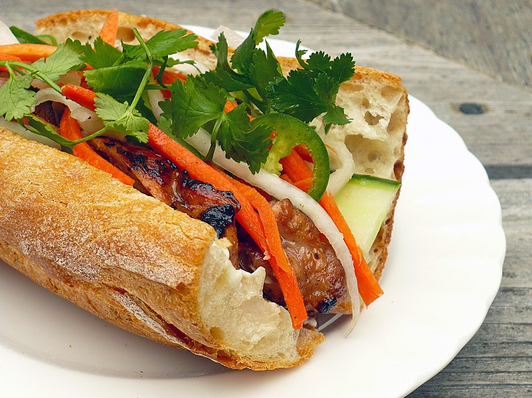 Bánh mì Việt Nam